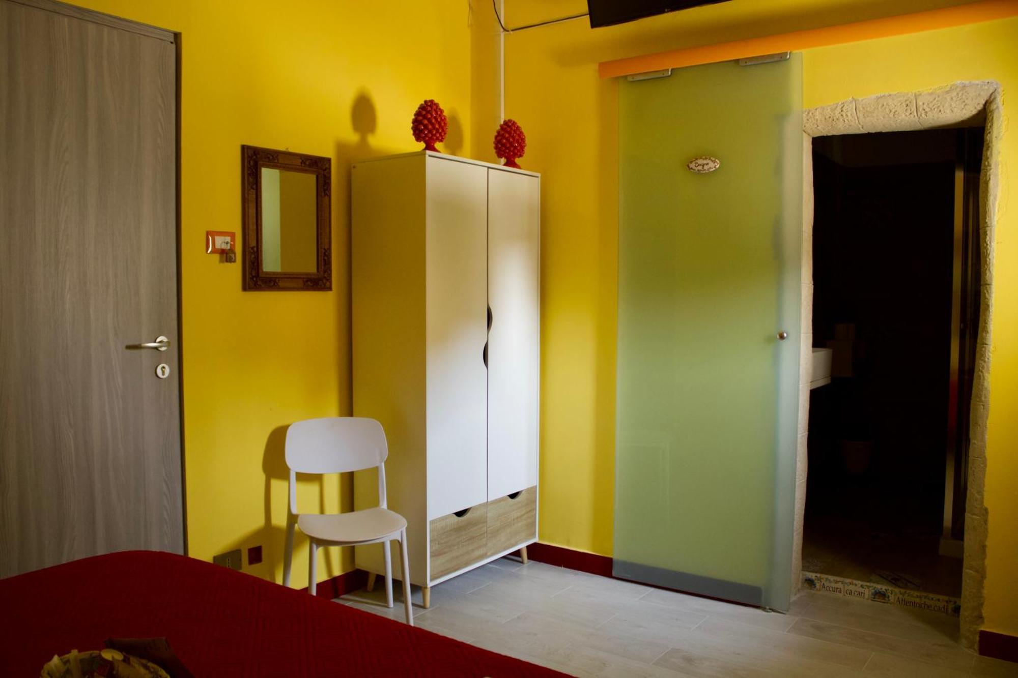 Isola Dei Tesori - Affittacamere Palermo Zewnętrze zdjęcie